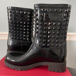 Valentino Garavani Black Rockstud Rainboots Size 41